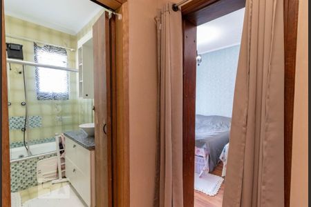 Casa à venda com 280m², 3 quartos e 2 vagasSuíte - Closet 2