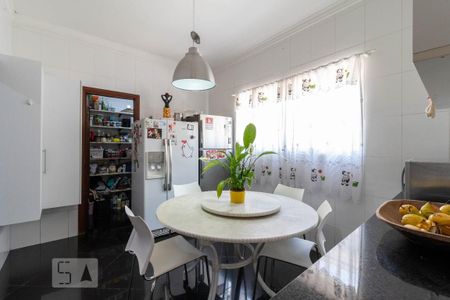Casa à venda com 280m², 3 quartos e 2 vagasCopa