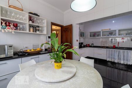 Casa à venda com 280m², 3 quartos e 2 vagasCopa