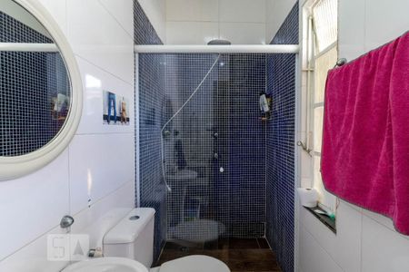 Casa à venda com 280m², 3 quartos e 2 vagasBanheiro de Serviço