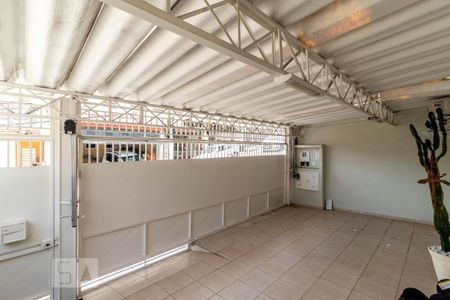 Casa à venda com 280m², 3 quartos e 2 vagasGaragem