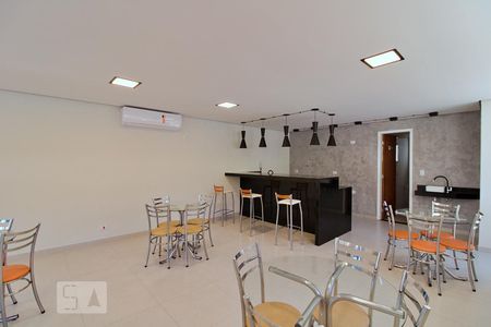 Apartamento à venda com 81m², 3 quartos e 2 vagas Apartamento à venda com 81m², 3 quartos e 2 vagasÁrea comum - Salão de festas