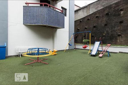 Apartamento à venda com 81m², 3 quartos e 2 vagas Apartamento à venda com 81m², 3 quartos e 2 vagasÁrea Comum - Playground