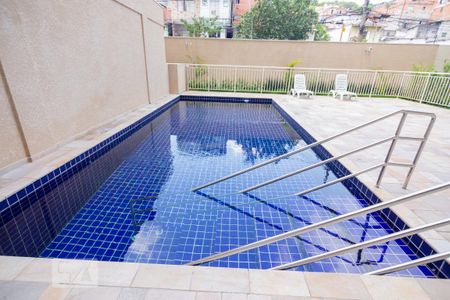Studio para alugar com 38m², 1 quarto e sem vaga Studio para alugar com 38m², 1 quarto e sem vagaÁrea comum - Piscina