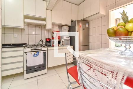 Cozinha de apartamento à venda com 2 quartos, 60m² em Vila Buarque, São Paulo