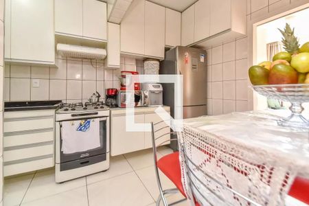 Apartamento à venda com 60m², 2 quartos e sem vagaCozinha