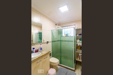 Casa à venda com 180m², 3 quartos e 1 vaga Casa à venda com 180m², 3 quartos e 1 vagaBanheiro