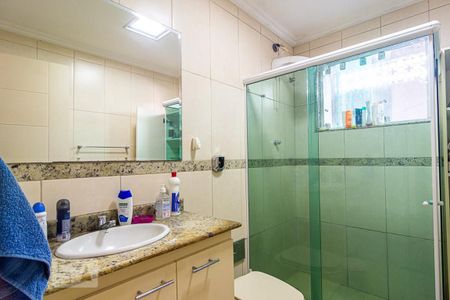 Casa à venda com 180m², 3 quartos e 1 vaga Casa à venda com 180m², 3 quartos e 1 vagaBanheiro