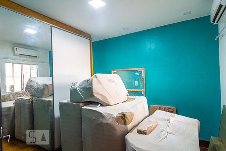 Quarto 2 de casa à venda com 3 quartos, 180m² em Barreto, Niterói