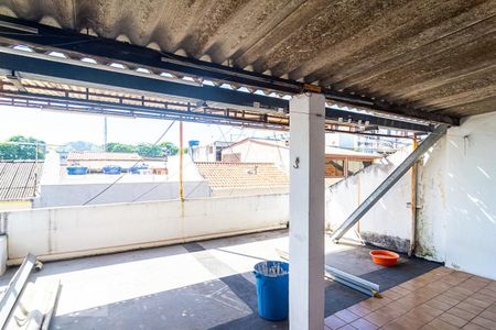 Casa à venda com 180m², 3 quartos e 1 vaga Casa à venda com 180m², 3 quartos e 1 vagaterraço