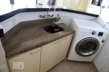 Cozinha  de apartamento à venda com 1 quarto, 45m² em Jardim Ampliação, São Paulo