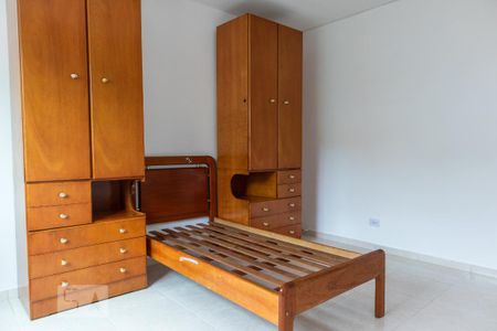 Quarto de apartamento para alugar com 1 quarto, 28m² em Vila Medeiros, São Paulo