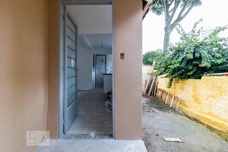 Casa para alugar com 70m², 2 quartos e 1 vaga Casa para alugar com 70m², 2 quartos e 1 vagaEntrada