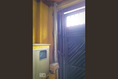 Casa à venda com 215m², 2 quartos e 2 vagasPortao Automaticco