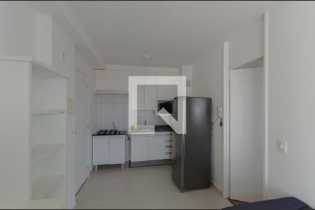 Sala/Cozinha de apartamento para alugar com 1 quarto, 36m² em Cambuci, São Paulo