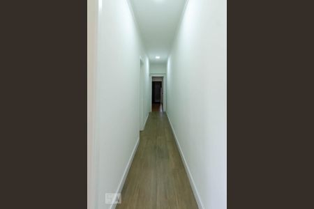Apartamento para alugar com 105m², 3 quartos e 2 vagas Apartamento para alugar com 105m², 3 quartos e 2 vagasCorredor