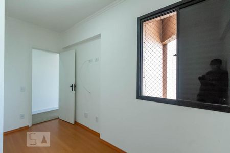Apartamento para alugar com 105m², 3 quartos e 2 vagas Apartamento para alugar com 105m², 3 quartos e 2 vagasQuarto 1