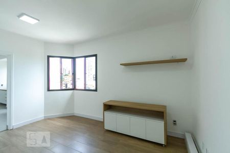 Apartamento para alugar com 105m², 3 quartos e 2 vagas Apartamento para alugar com 105m², 3 quartos e 2 vagasSala