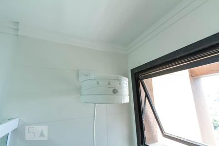 Apartamento para alugar com 105m², 3 quartos e 2 vagas Apartamento para alugar com 105m², 3 quartos e 2 vagasChuveiro
