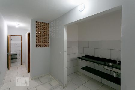 Sala e Cozinha de kitnet/studio para alugar com 1 quarto, 50m² em Santa Efigênia, Belo Horizonte