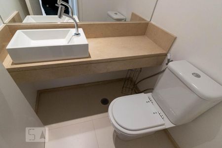 Apartamento para alugar com 60m², 1 quarto e 2 vagas Apartamento para alugar com 60m², 1 quarto e 2 vagasBanheiro