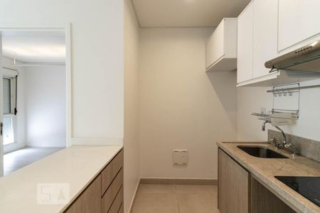 Apartamento para alugar com 60m², 1 quarto e 2 vagas Apartamento para alugar com 60m², 1 quarto e 2 vagasCozinha