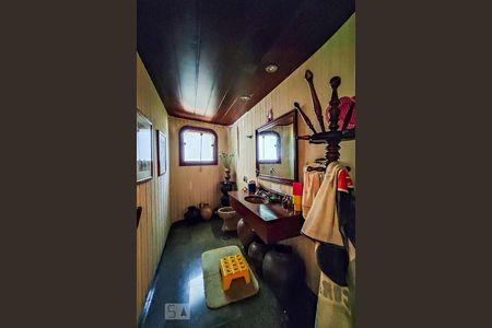 Casa de condomínio à venda com 450m², 4 quartos e 4 vagasLavabo