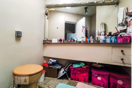 Casa de condomínio à venda com 450m², 4 quartos e 4 vagasBanheiro Suíte 1