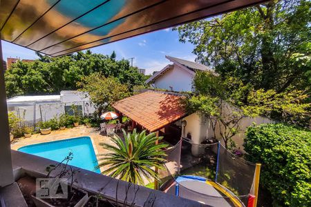 Casa de condomínio à venda com 450m², 4 quartos e 4 vagasVista do Quarto 1