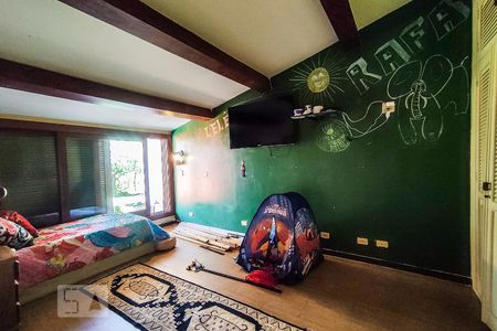 Casa de condomínio à venda com 450m², 4 quartos e 4 vagasQuarto 1