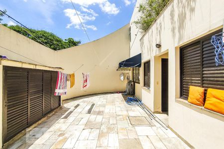 Casa de condomínio à venda com 450m², 4 quartos e 4 vagasÁrea de Serviço