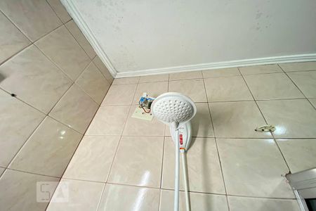 Casa à venda com 120m², 3 quartos e 1 vaga Casa à venda com 120m², 3 quartos e 1 vagaChuveiro do Banheiro