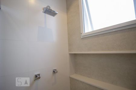 Apartamento para alugar com 198m², 3 quartos e 1 vaga Apartamento para alugar com 198m², 3 quartos e 1 vagaBanheiro da Suíte