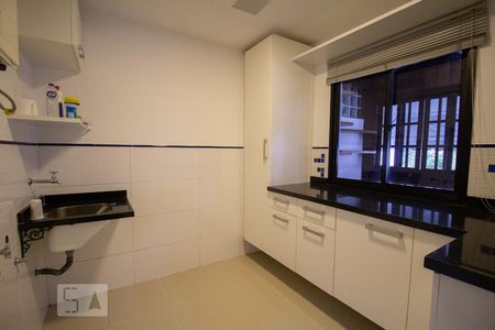 Apartamento para alugar com 198m², 3 quartos e 1 vaga Apartamento para alugar com 198m², 3 quartos e 1 vagaÁrea de Serviço