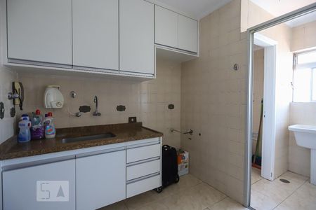 Apartamento à venda com 72m², 2 quartos e 1 vaga Apartamento à venda com 72m², 2 quartos e 1 vagaCozinha