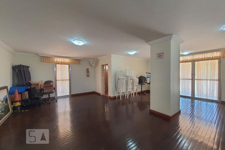 Apartamento à venda com 72m², 2 quartos e 1 vaga Apartamento à venda com 72m², 2 quartos e 1 vagaÁrea comum - Salão de festas