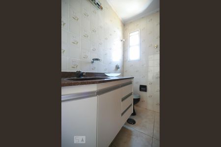 Apartamento à venda com 72m², 2 quartos e 1 vaga Apartamento à venda com 72m², 2 quartos e 1 vagaBanheiro