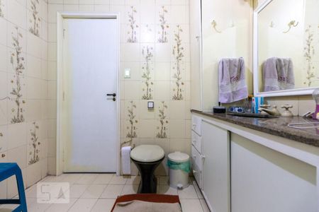 Apartamento para alugar com 200m², 4 quartos e 2 vagasBanheiro da suíte