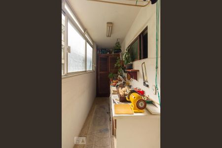 Apartamento para alugar com 200m², 4 quartos e 2 vagasÁrea de serviço