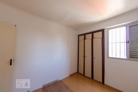 Quarto 1 de apartamento para alugar com 2 quartos, 70m² em Jardim Guarulhos, Guarulhos