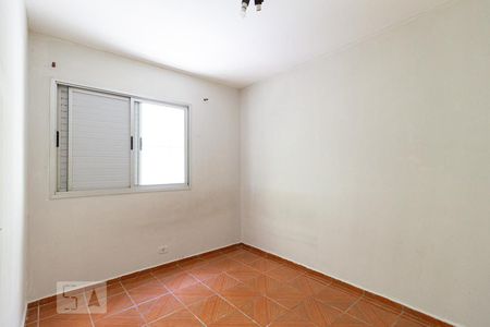 Quarto 2 de apartamento para alugar com 2 quartos, 50m² em Ayrosa, Osasco