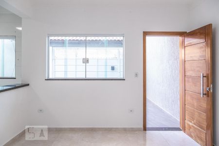 Sala de casa para alugar com 2 quartos, 80m² em Vila Ré, São Paulo