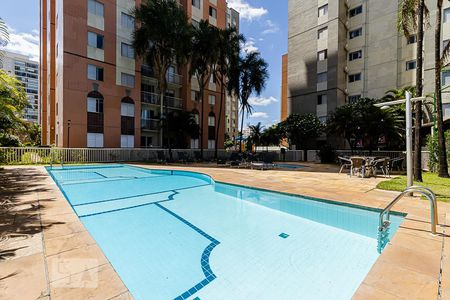 Apartamento à venda com 61m², 3 quartos e 2 vagasPiscina