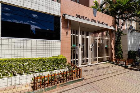 Apartamento à venda com 61m², 3 quartos e 2 vagasFachada