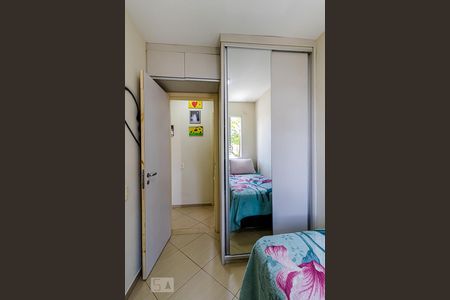 Apartamento à venda com 61m², 3 quartos e 2 vagasQuarto 2