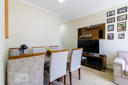 Apartamento à venda com 61m², 3 quartos e 2 vagasSala