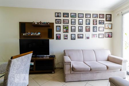 Apartamento à venda com 61m², 3 quartos e 2 vagasSala