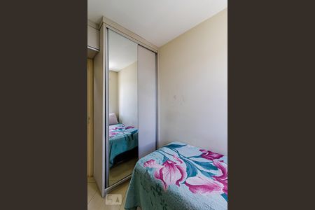 Apartamento à venda com 61m², 3 quartos e 2 vagasQuarto 2