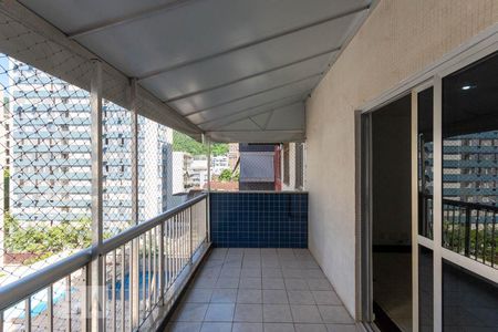 Apartamento à venda com 133m², 4 quartos e 3 vagasVaranda da Sala