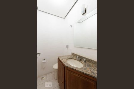 Apartamento à venda com 133m², 4 quartos e 3 vagasLavabo